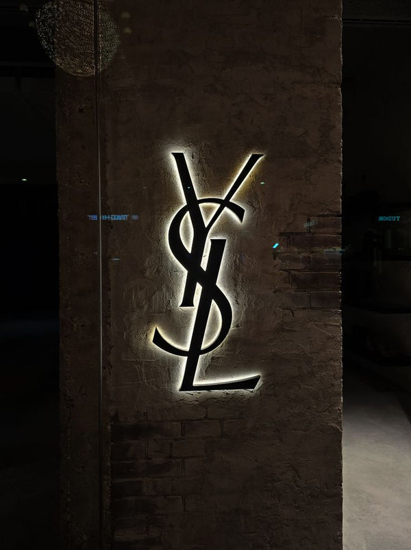 SAINT LAURENT (YSL)