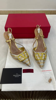Valentino Garavani VLogo