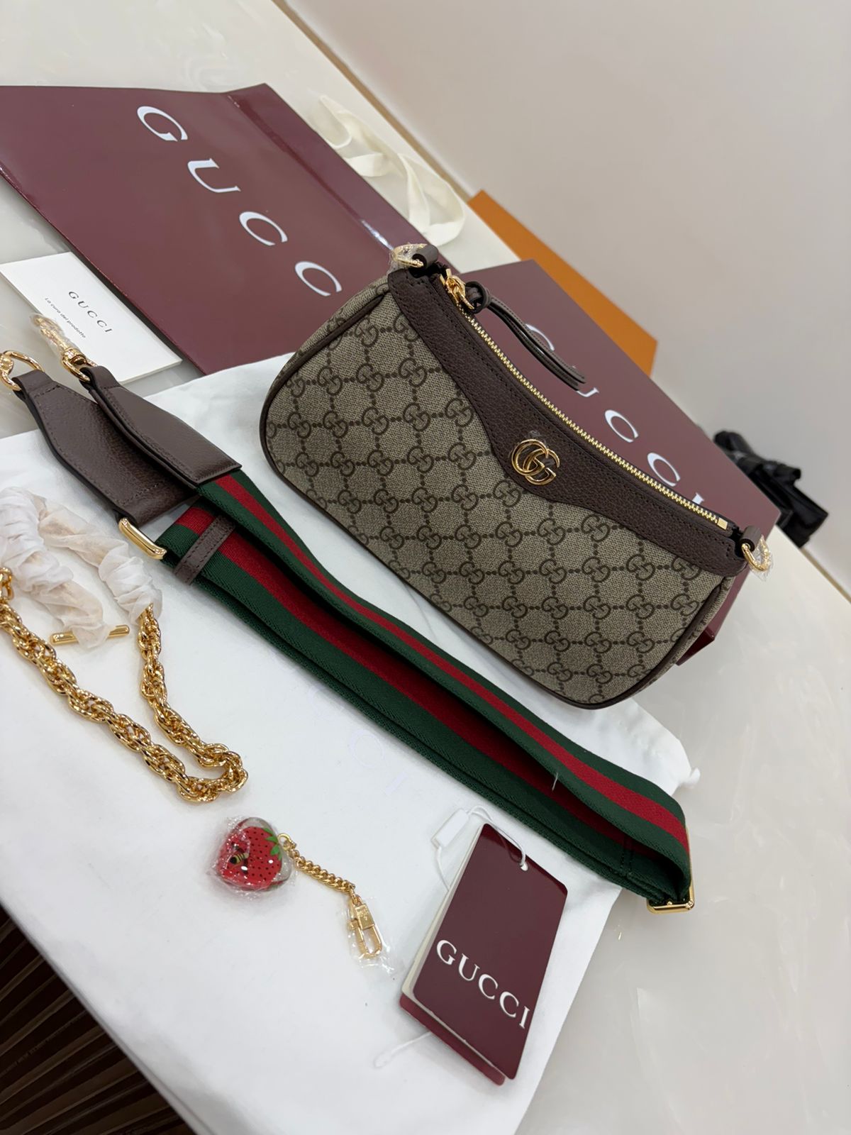 Gucci Ophidia Small Shoulder Bag