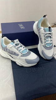 Dior B22 sneakers feature