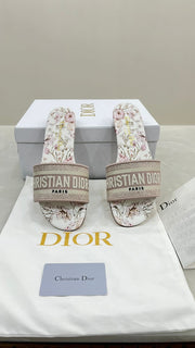 Dior flats