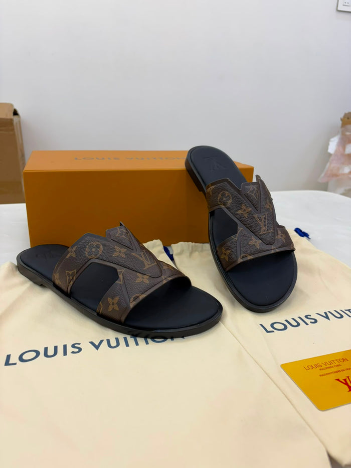 LV Oasis Mule by Louis Vuitton