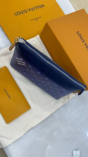 Louis Vuitton Pochette Voyage