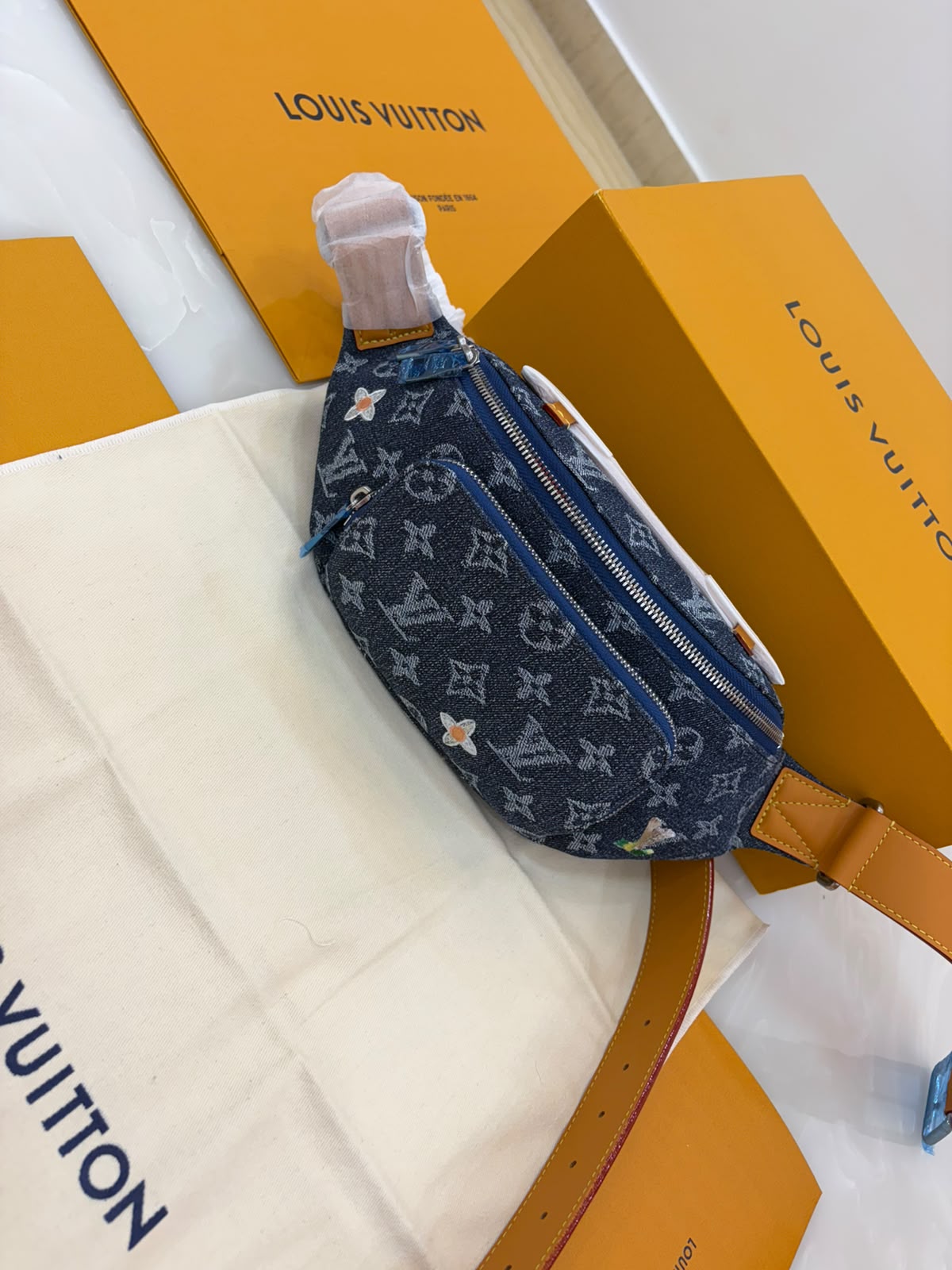 Louis Vuitton Rush Bumba