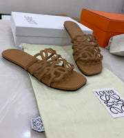 Loewe Petal Anagram Slides