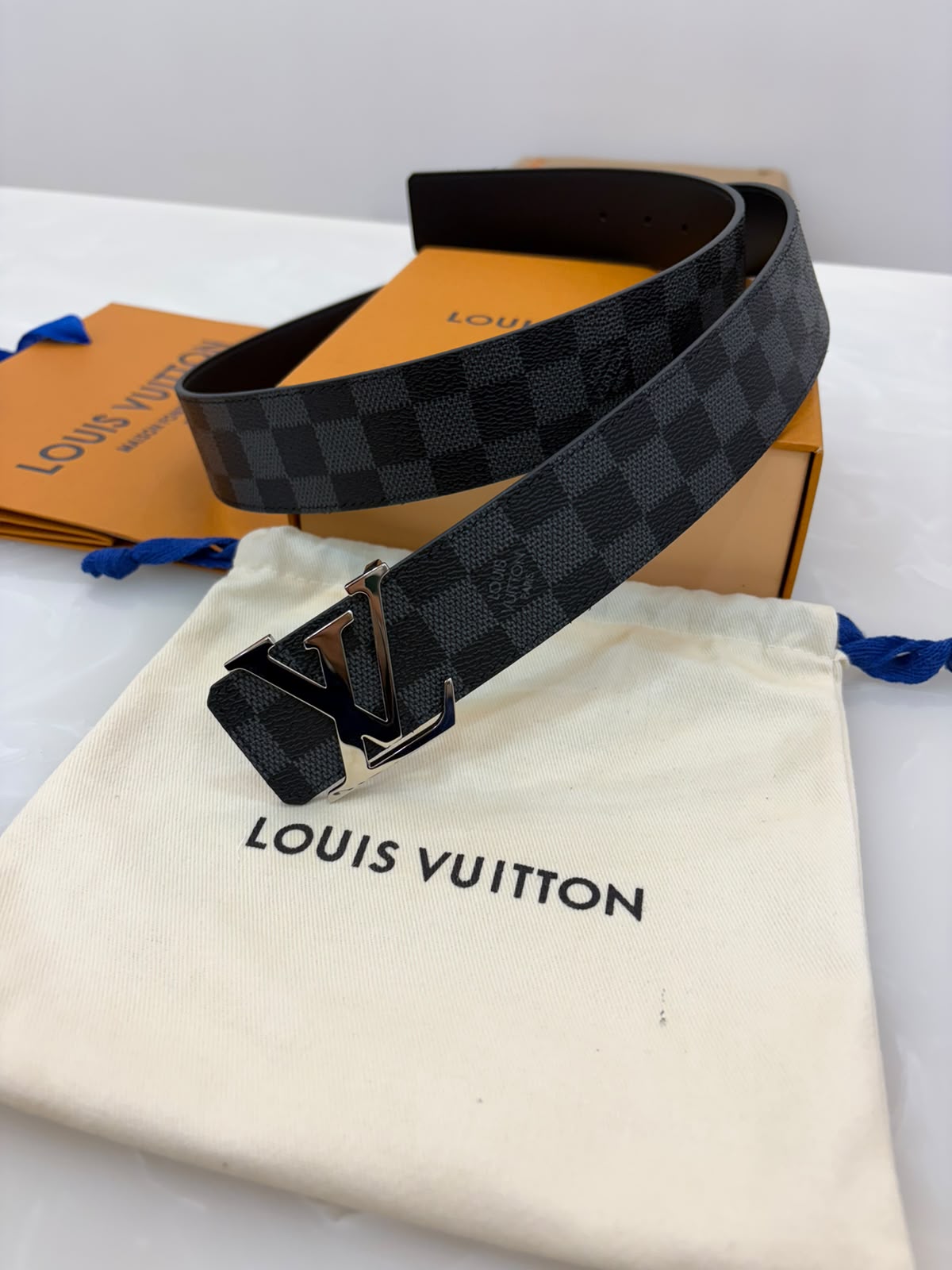 LV Initiales 40mm bel