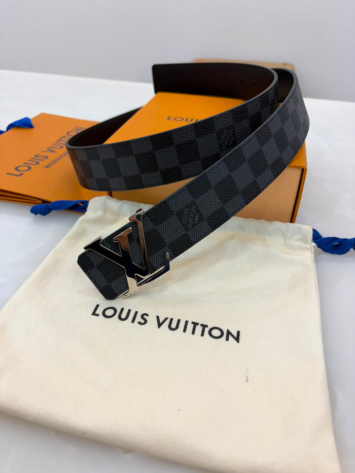 LV Initiales 40mm bel