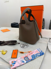 Hermès Etoupe Clemence Picotin Lock 18