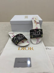 Dior flats