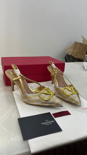 Valentino Garavani VLogo