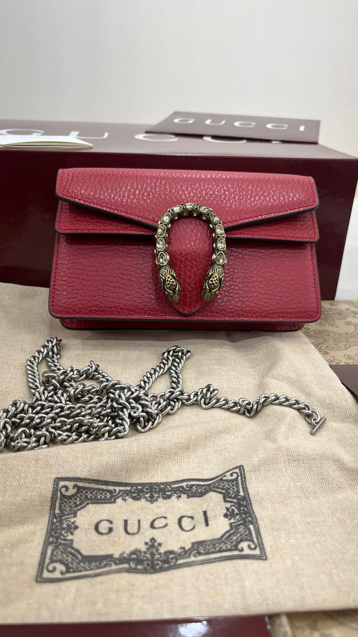 Gucci Dionysus Super Mini handbag
