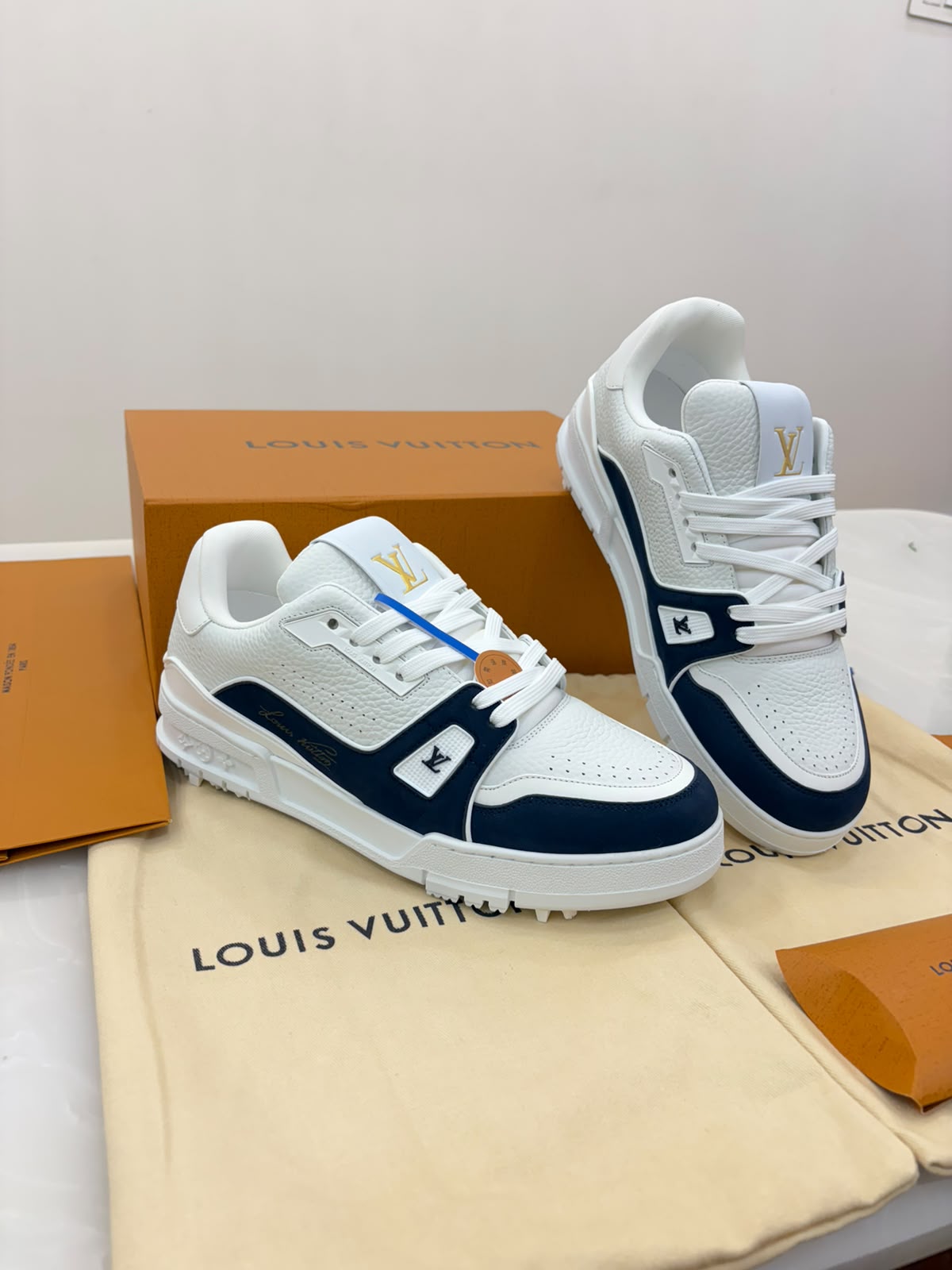 Lv Trainers