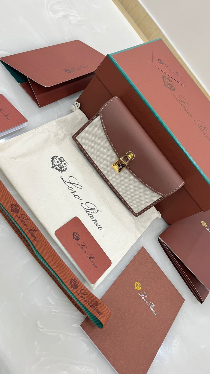 Loro Piana Extra Pochette