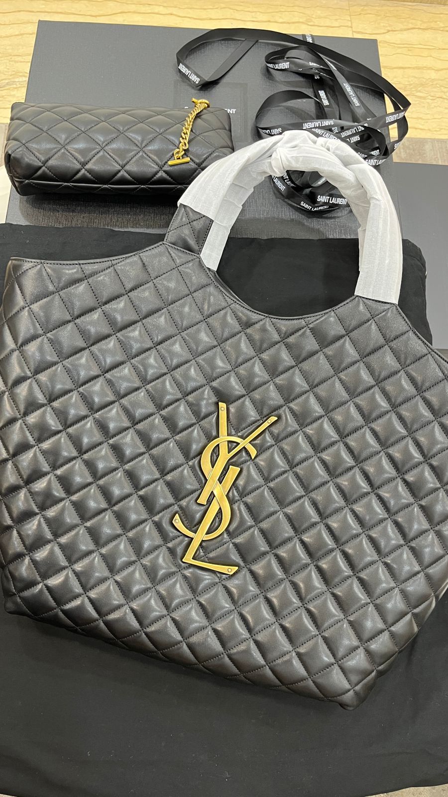 Saint Laurent Icare Maxi Tote Bag