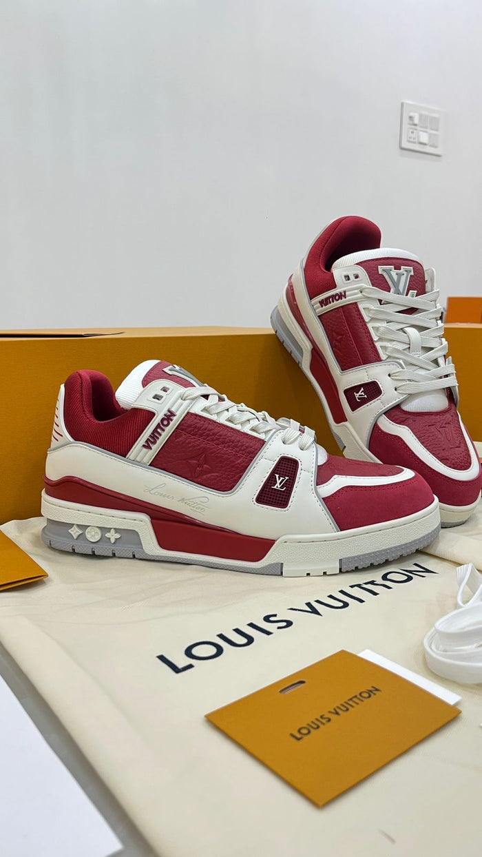 Louis Vuitton Trainer sneakers in red and white