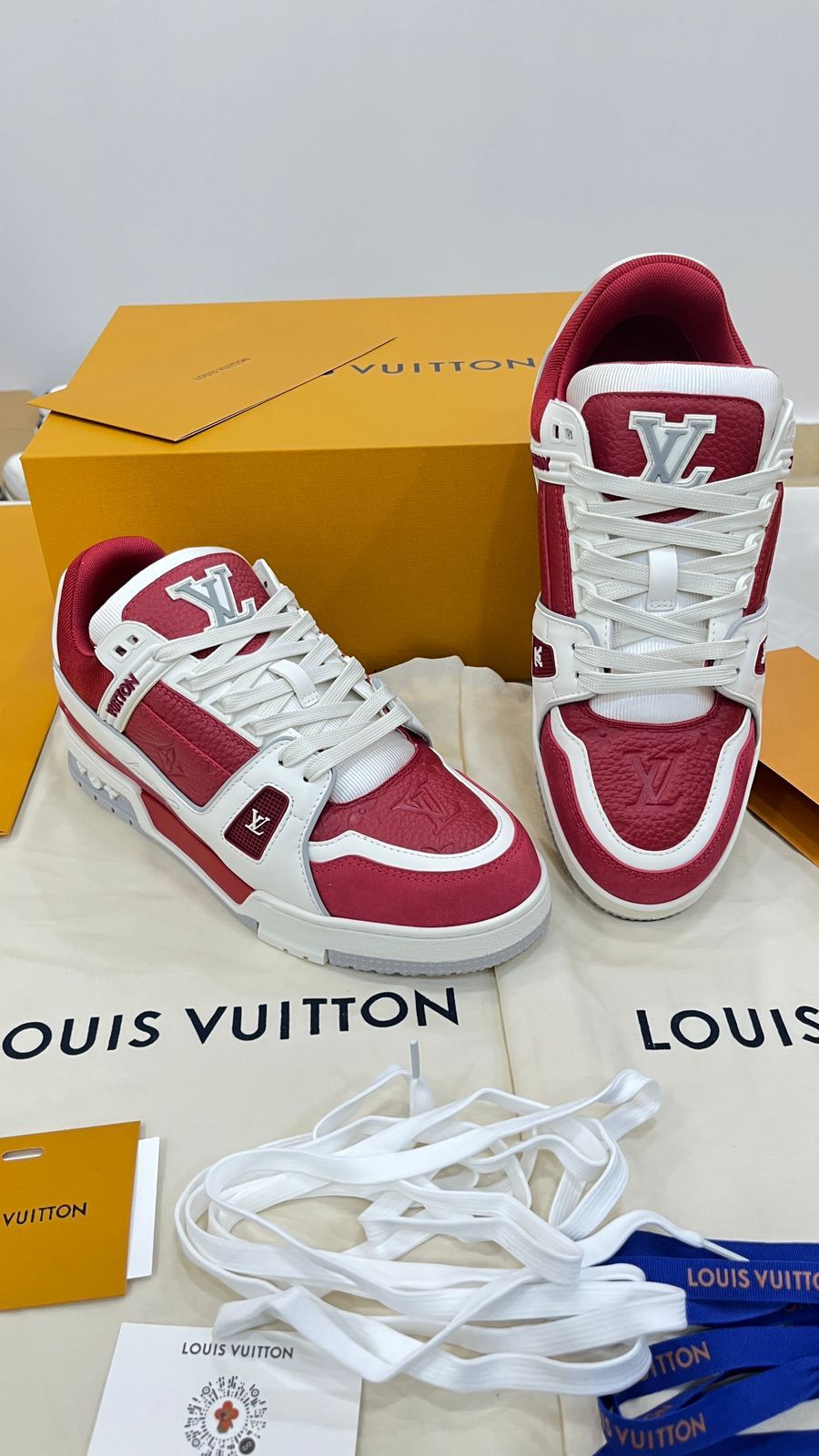 Louis Vuitton Trainer sneakers in red and white