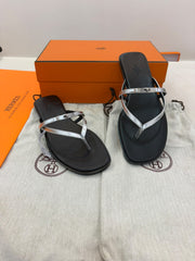 Hermès Miss sandals