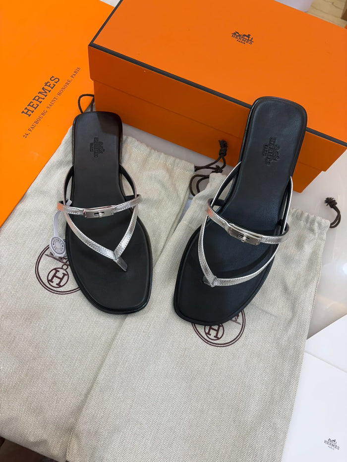 Hermès Miss sandals