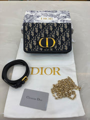 Dior 30 Montaigne 2-in-1 Pouch