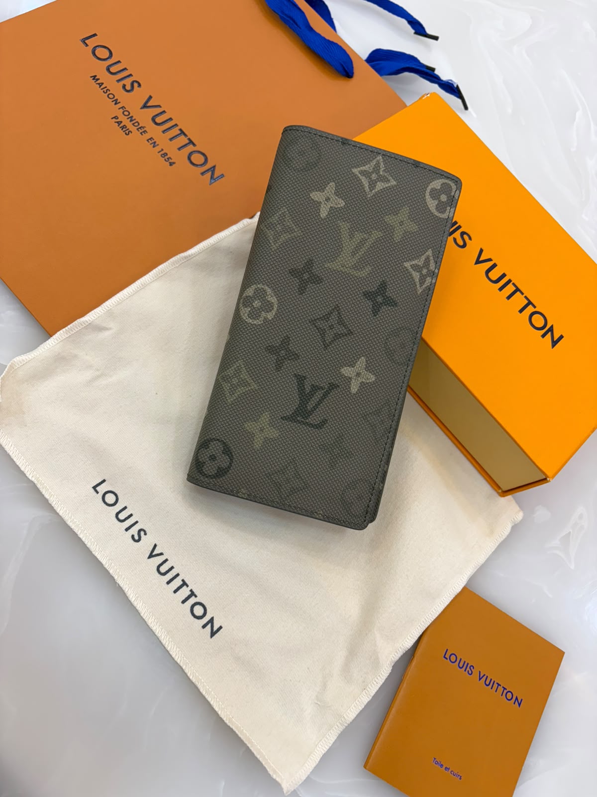 Louis Vuitton Brazza Wallet in Monogram Eclipse canvas