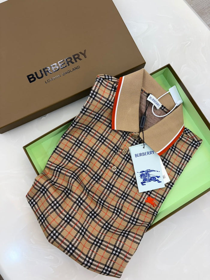 Burberry polo Tee