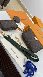 Louis Vuitton Multi Pochette Accessoires in monogram canvas