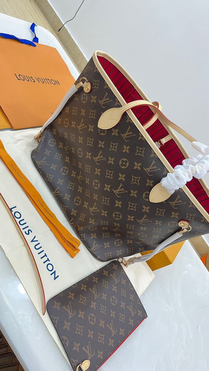 Louis Vuitton Neverfull MM
