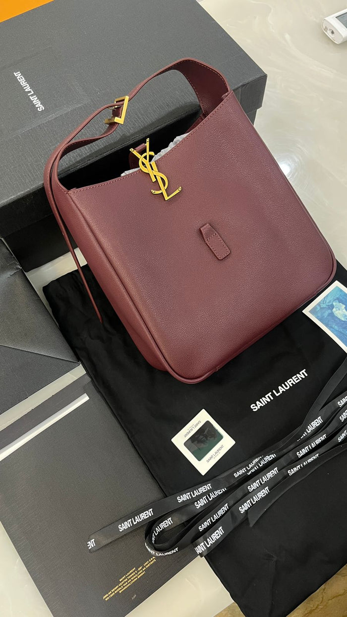 Saint Laurent Le 5 À 7 Supple  leather shoulder bag