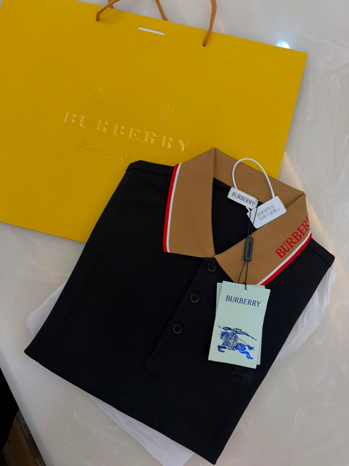 Burberry polo Tee
