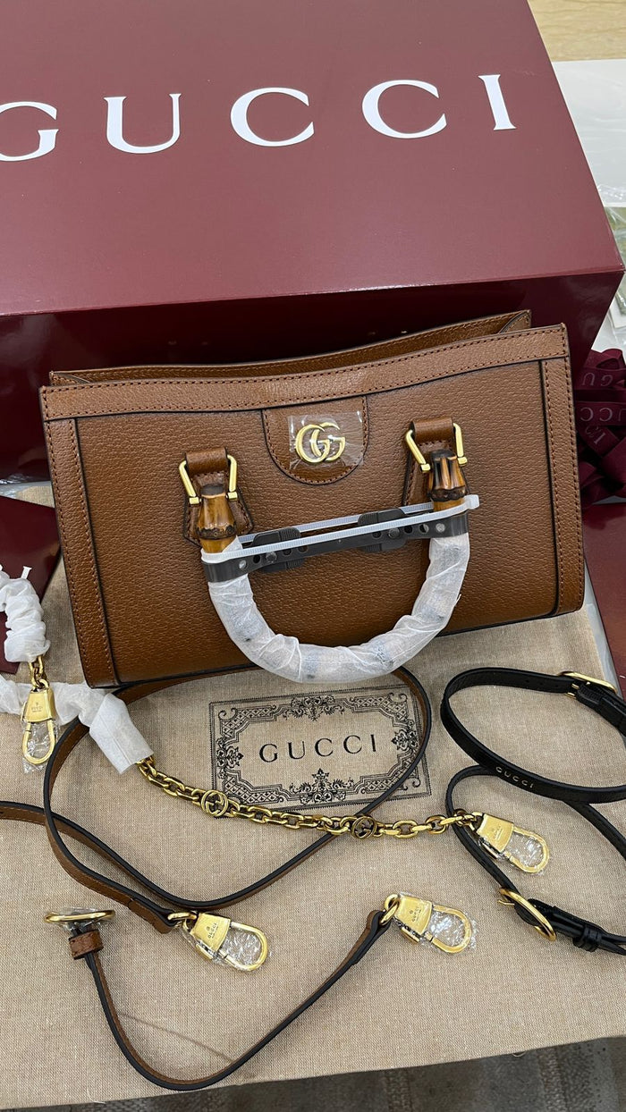 Brown textured-leather Gucci Diana small tote