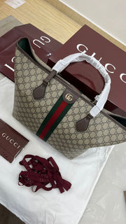Gucci Ophidia GG Medium Tote Bag