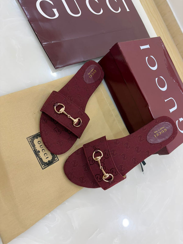 Gucci Horsebit GG slides
